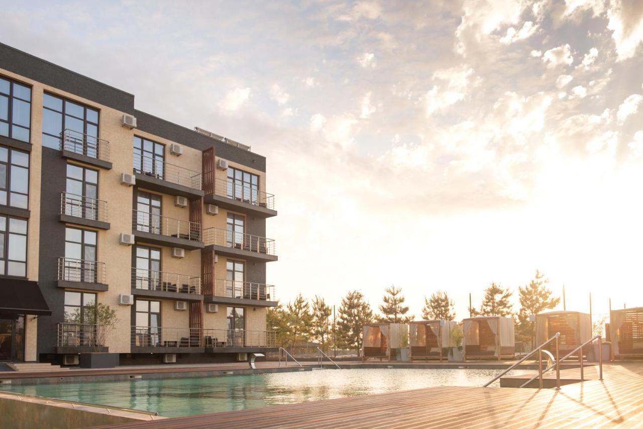 Loma Club Hotel Затока Екстериор снимка